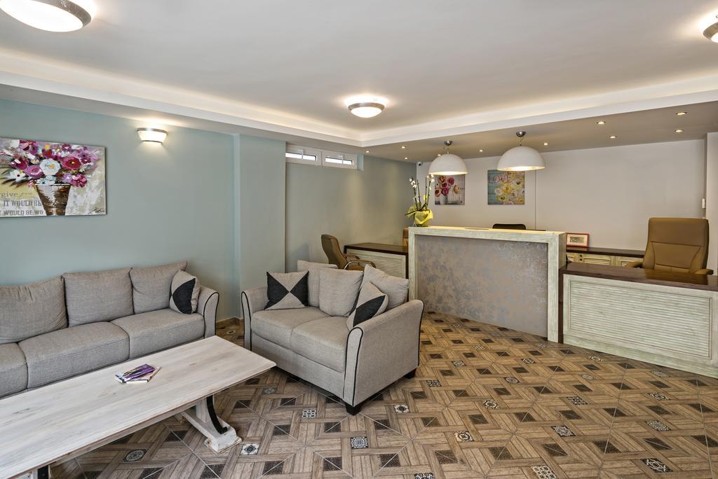 Princess Irini Sea Front Aparthotel Rethymno Exteriör bild