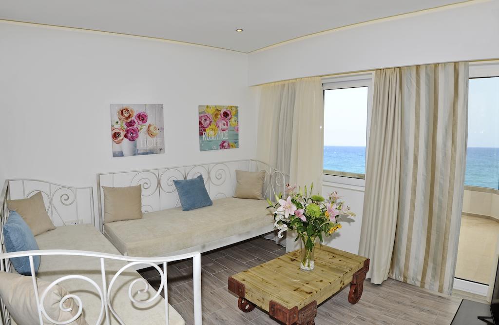 Princess Irini Sea Front Aparthotel Rethymno Rum bild